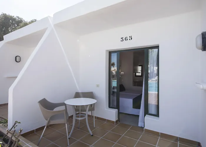 Thb Flora Hotel Puerto del Carmen (Lanzarote)