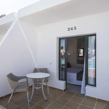 Thb Flora Hotell Puerto del Carmen (Lanzarote)